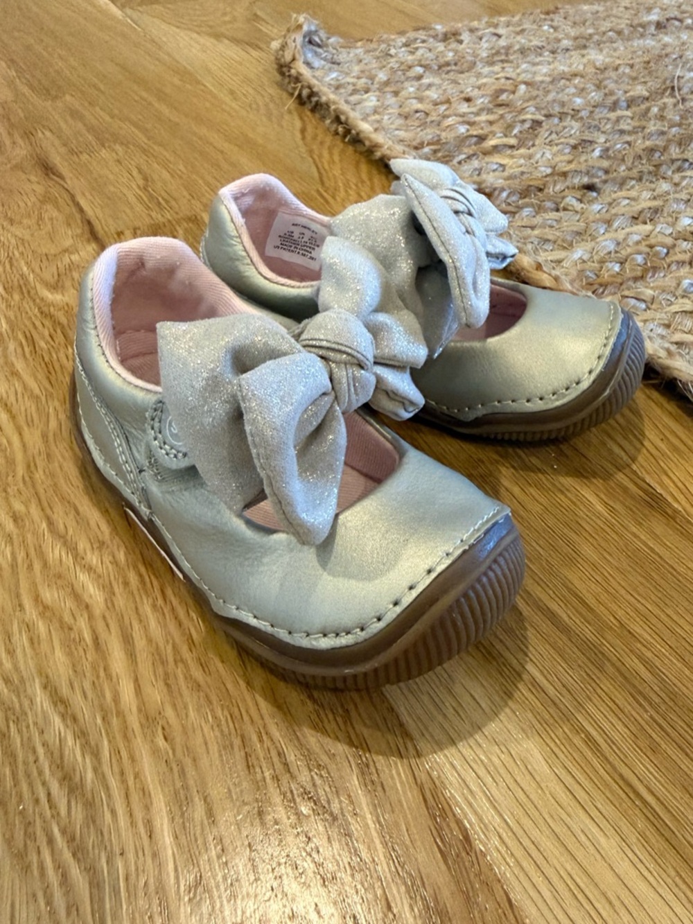 Stride Rite Sparkle Bow Mary Jane Kids Shoes